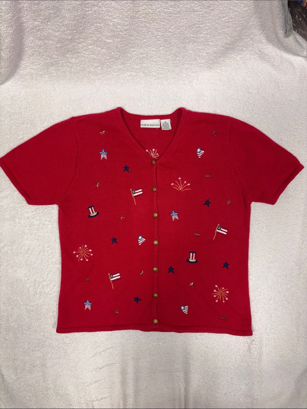 Croft & Barrow Red Short-Sleeve Button-Up Top with Patriotic Embroidery medium